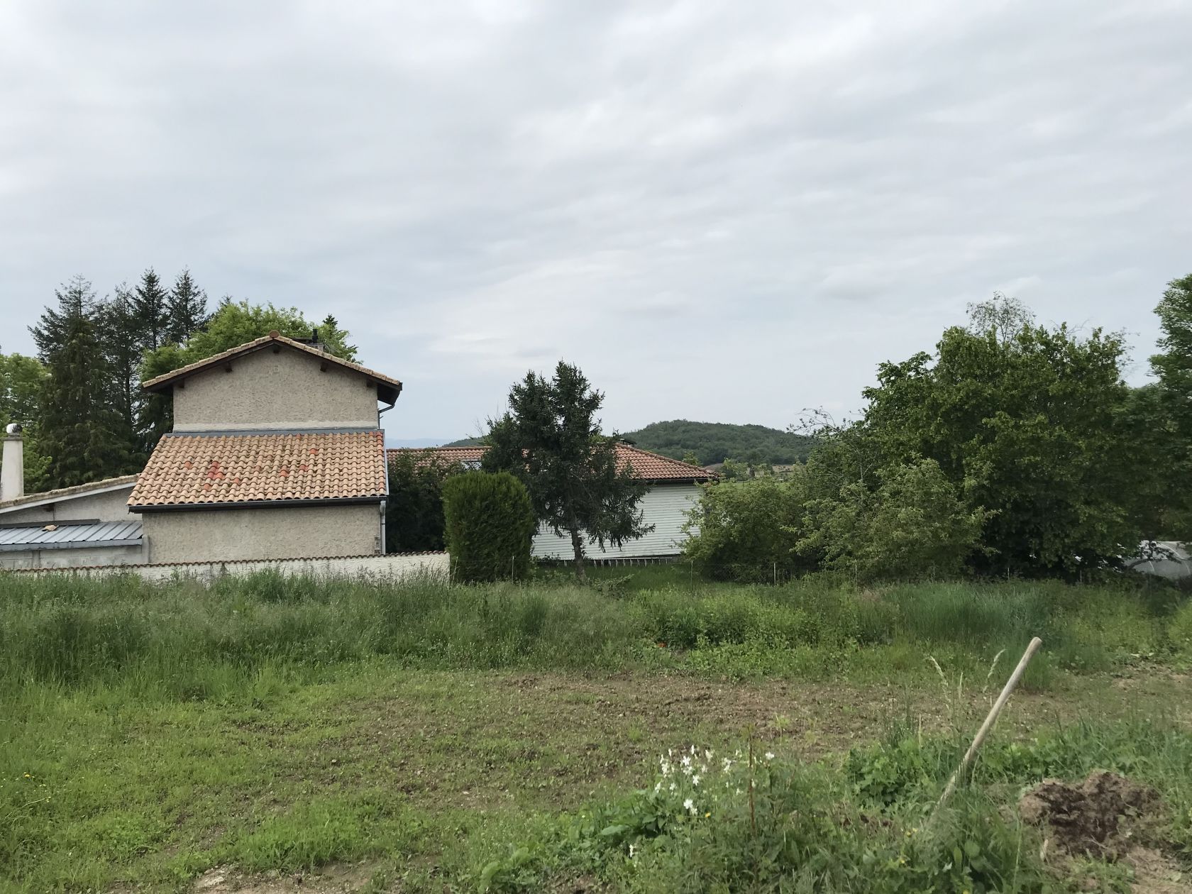 Terrain à bâtir de 742 m² à SAINT-CHRISTO-EN-JAREZ (42)