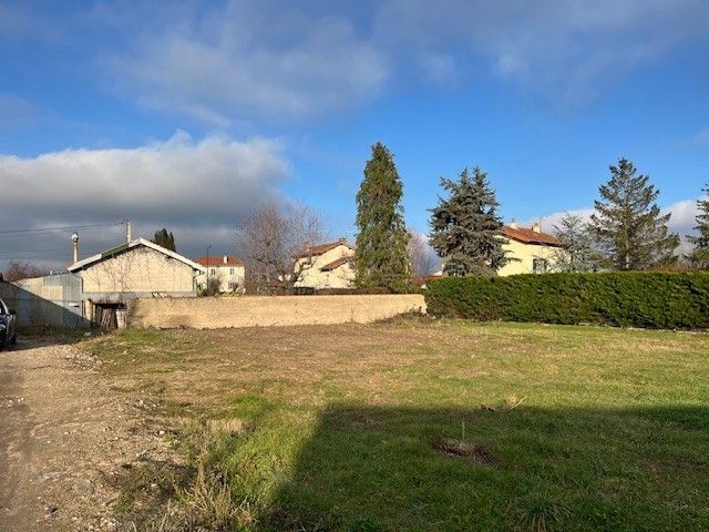 Terrain à bâtir de 470 m² à BONSON (42)